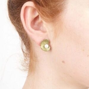 Michael Michaud Spiral Geranium Pierced Earrings
